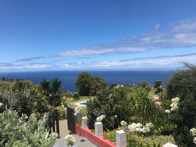 Ocean View Cottage ポンタ・ド・パールゴ エクステリア 写真